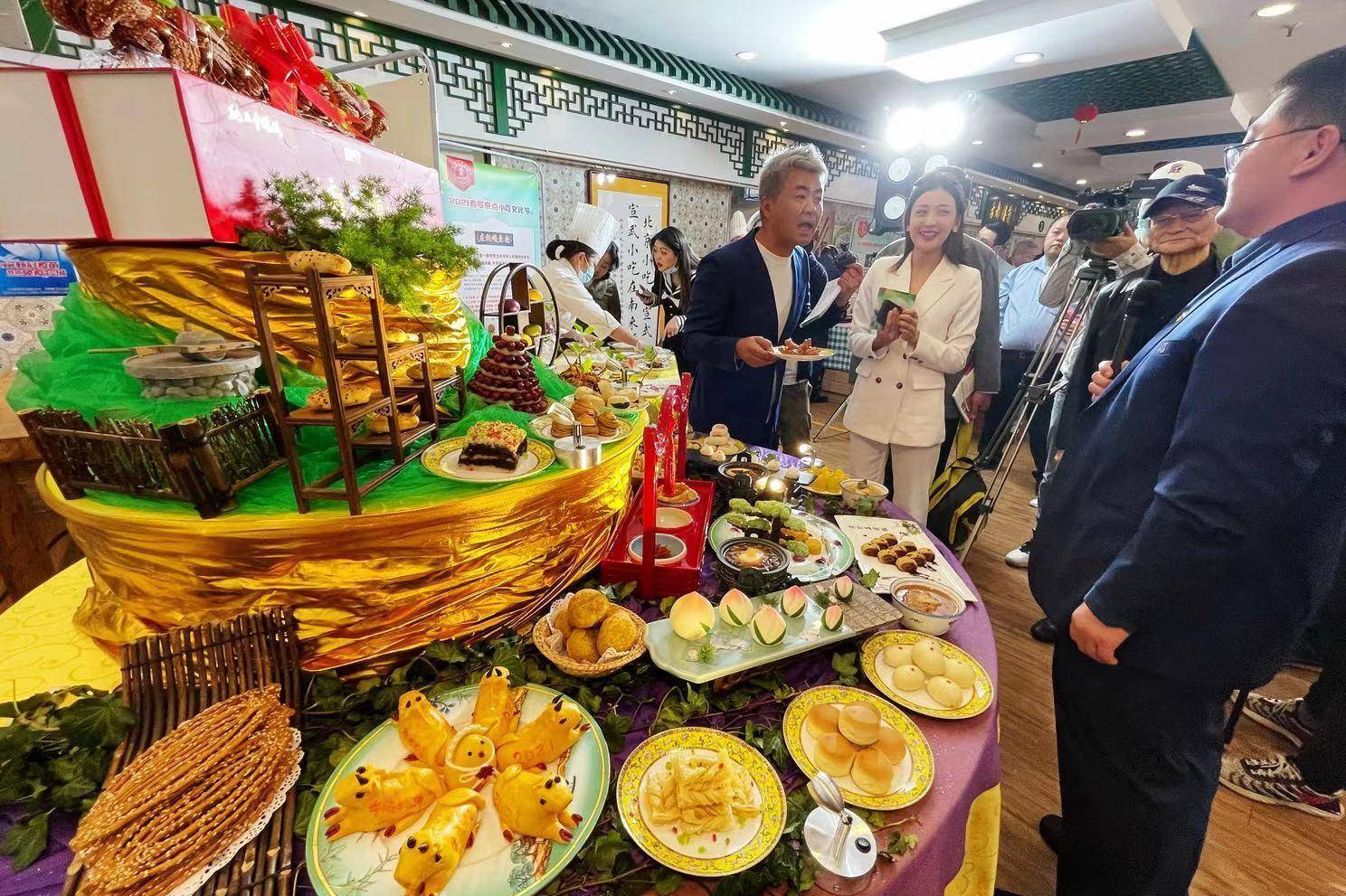 ng体育：百余种传统小吃一站聚齐快来感受北京“小吃大艺”风采(图3)