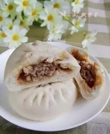 ng体育：舌尖上的美食：盘点中国各地经典特色小吃(图2)