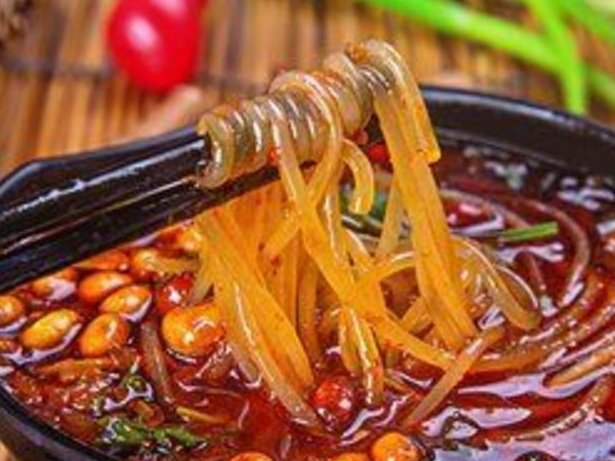 ng体育：盘点中国最好吃的10种街边美食你吃过几种？(图8)