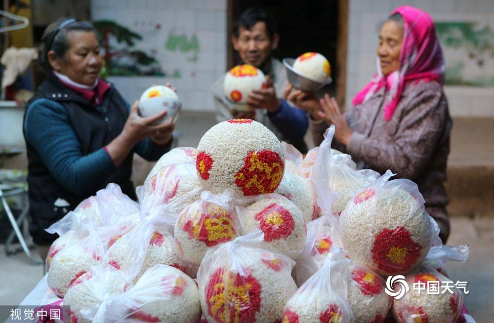 ng体育：舌尖上的年味 各地春节美食盘点满满的家乡味道(图2)